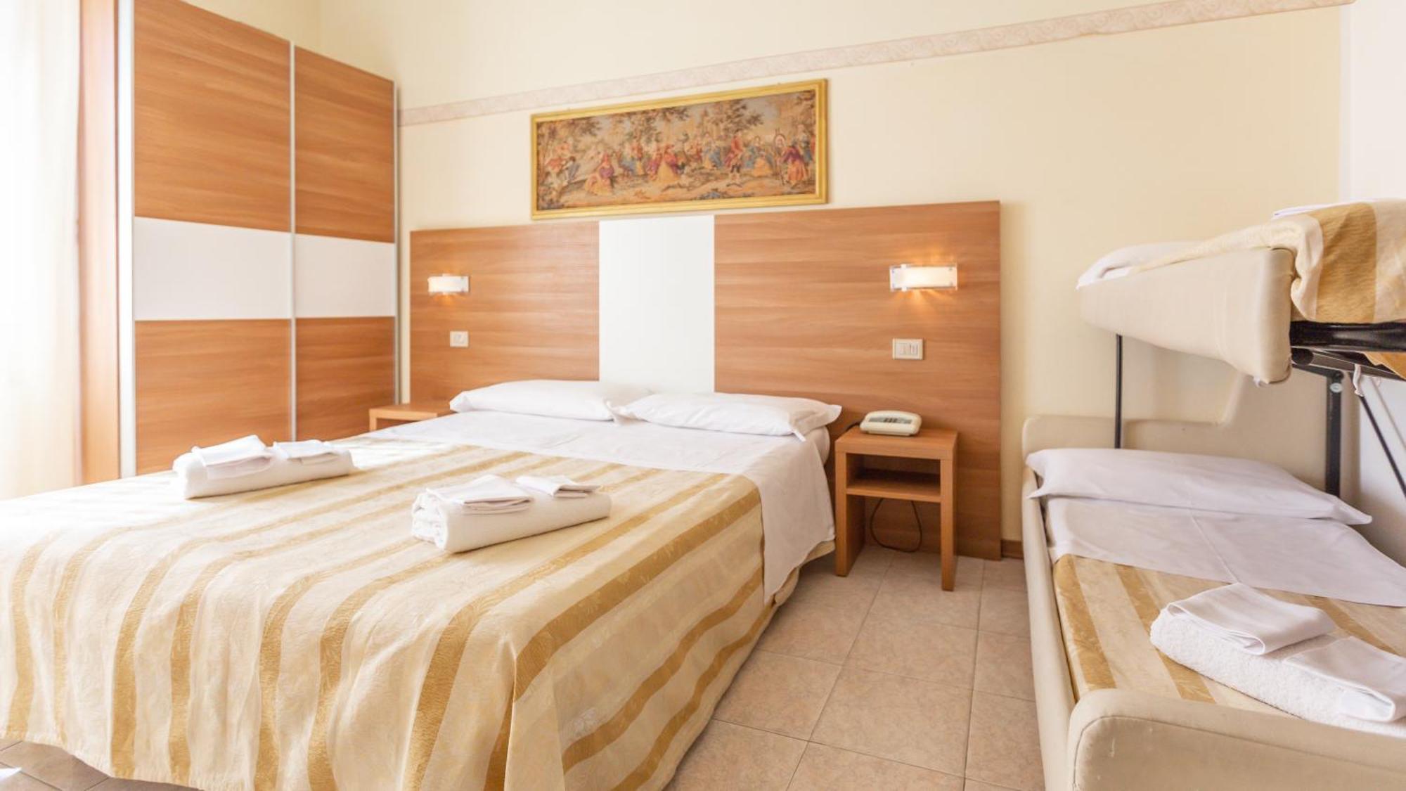 Hotel Parco Fellini Rimini Exterior foto